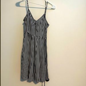 H&m divided short summer dress